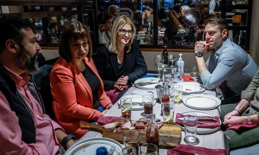 ΣΥΡΙΖΑ: Δείπνο Κασσελάκη με στενούς συνεργάτες στο Μπουρνάζι πριν από την κρίσιμη συνεδρίαση της ΚΕ