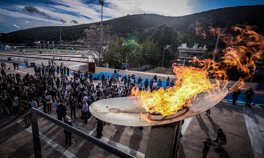40ος Αυθεντικός Μαραθώνιος Αθήνας: Τελετή έναρξης με μηνύματα ειρήνης