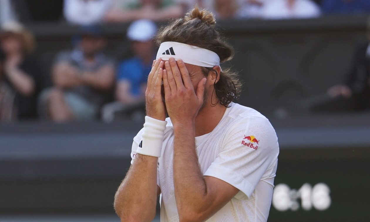 Στέφανος Τσιτσιπάς: Εγκατέλειψε τον αγώνα με τον Ρούνε - Τέλος το ATP Finals με αποδοκιμασίες (vid)