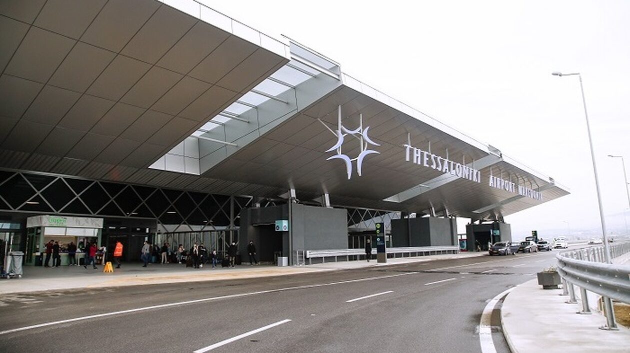 Θεσσαλονίκη: Προβλήματα στο αεροδρόμιο «Μακεδονία» λόγω των ισχυρών ανέμων