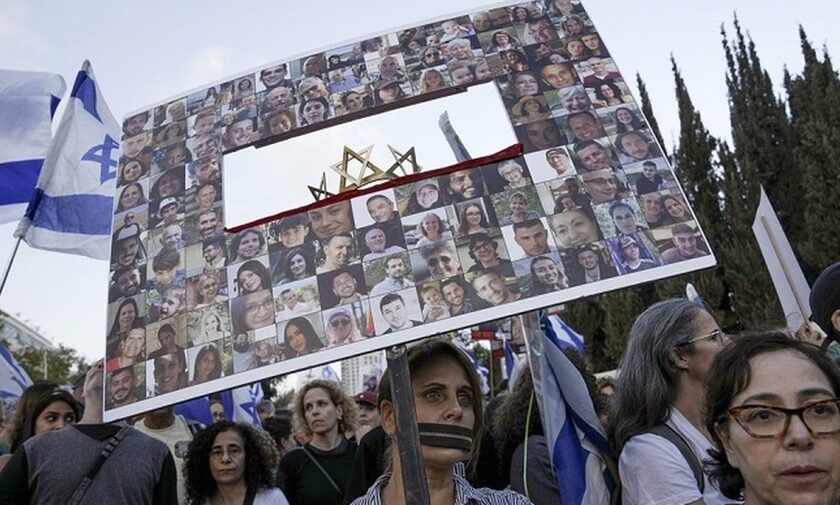 Haaretz: Τριάντα παιδιά, οκτώ μητέρες και δώδεκα γυναίκες οι όμηροι που θα απελευθερώσει η Χαμάς