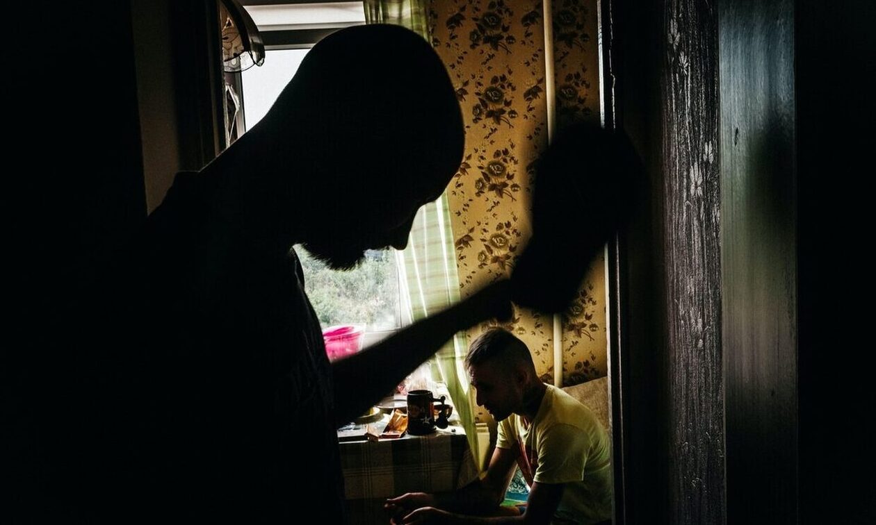 Βύρωνας - 16χρονη: Φόβοι για μεγάλο κύκλωμα ναρκωτικών πίσω από τους συλληφθέντες - Τι εκτιμά η ΕΛΑΣ
