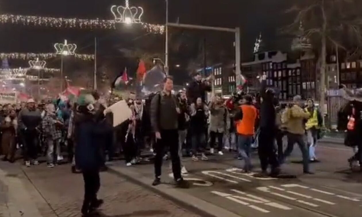 Ολλανδία: Διαδηλώσεις κατά της εκλογικής νίκης του Γκέερτ Βίλντερς