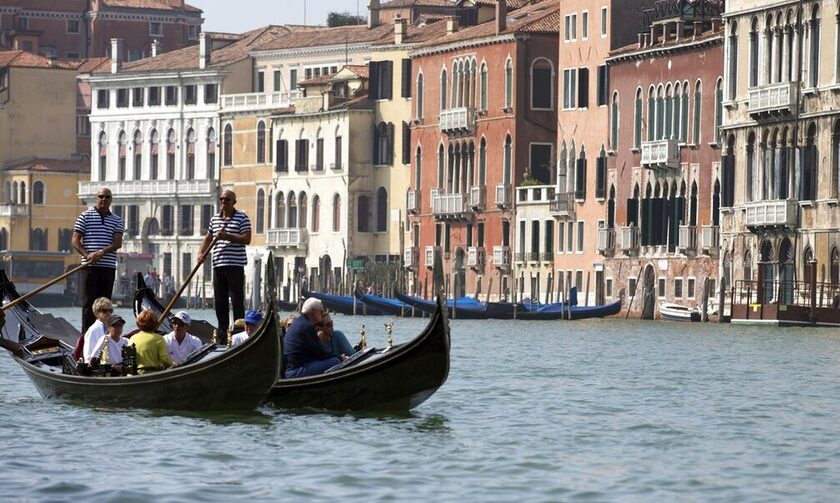 Η Βενετία βάζει φρένο στον υπερτουρισμό