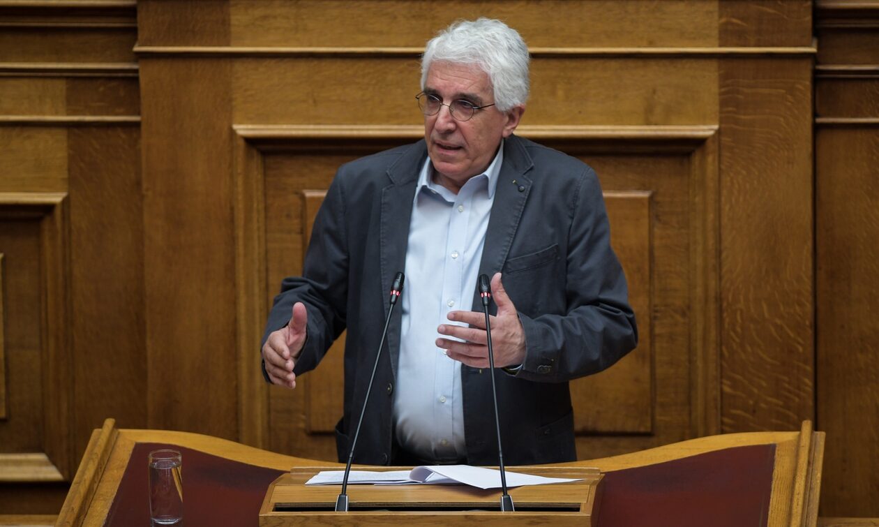 ΣΥΡΙΖΑ: Αποχώρησε και ο Νίκος Παρασκευόπουλος