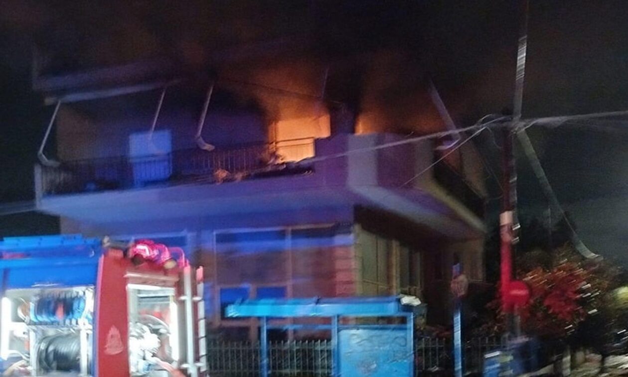 Αρτέμιδα: Διαμέρισμα «τυλίχθηκε» στις φλόγες
