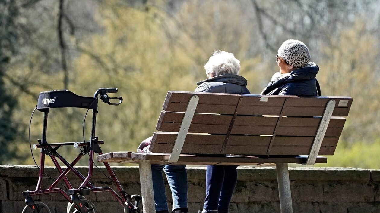 Νέο ασφαλιστικό νομοσχέδιο: Τι αλλάζει για τους συνταξιούχους - Τι λαμβάνουν 2.600.000 δικαιούχοι