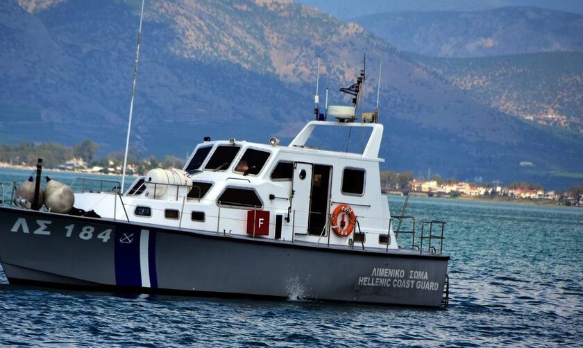 Μυτιλήνη: Βυθίστηκε πλοίο με 14 άτομα πλήρωμα