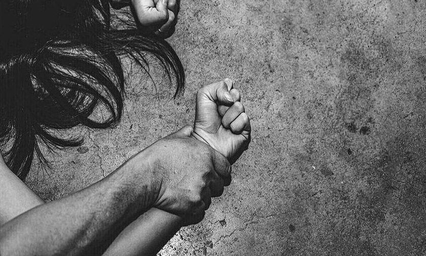 Κως: «Υπέφερα δύο χρόνια» - 16χρονη καταγγέλλει τον πατριό της για βιασμό