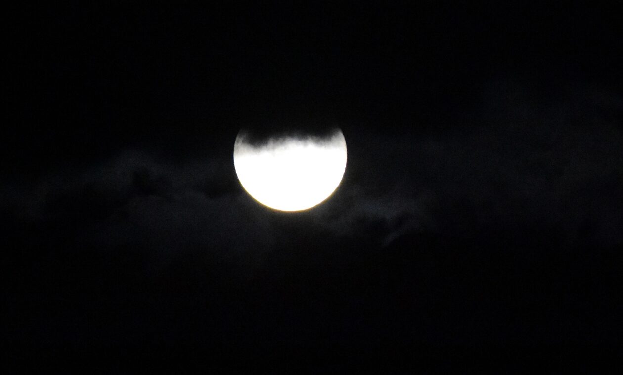 Πανσέληνος Νοεμβρίου: Απόψε το Φεγγάρι του Κάστορα - Γιατί ονομάστηκε έτσι