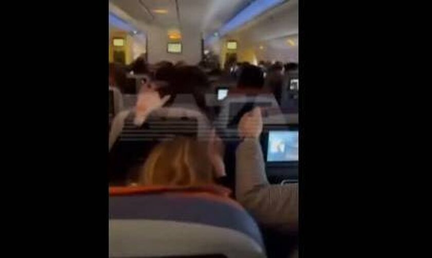 Ρωσία: Πανικός κατά τη διάρκεια πτήσης λόγω αναταράξεων – Βίντεο
