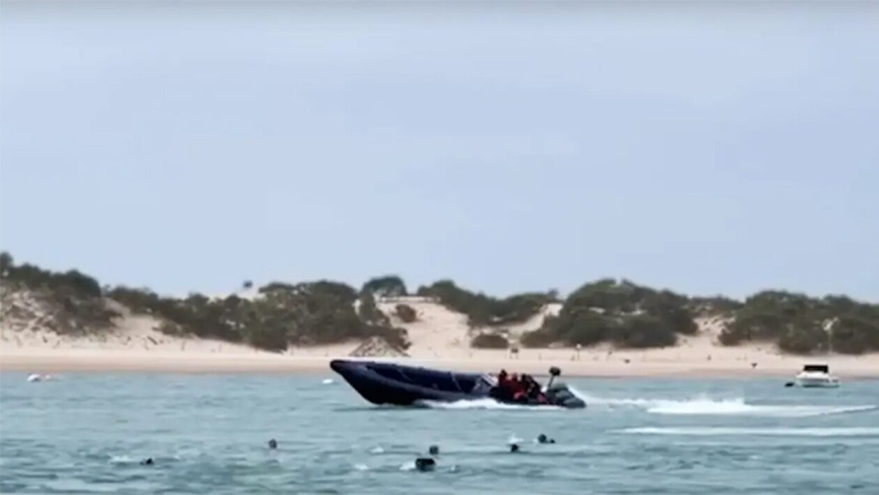 Ισπανία: Διακινητές πέταξαν μετανάστες στη θάλασσα - Τέσσερις ανασύρθηκαν νεκροί