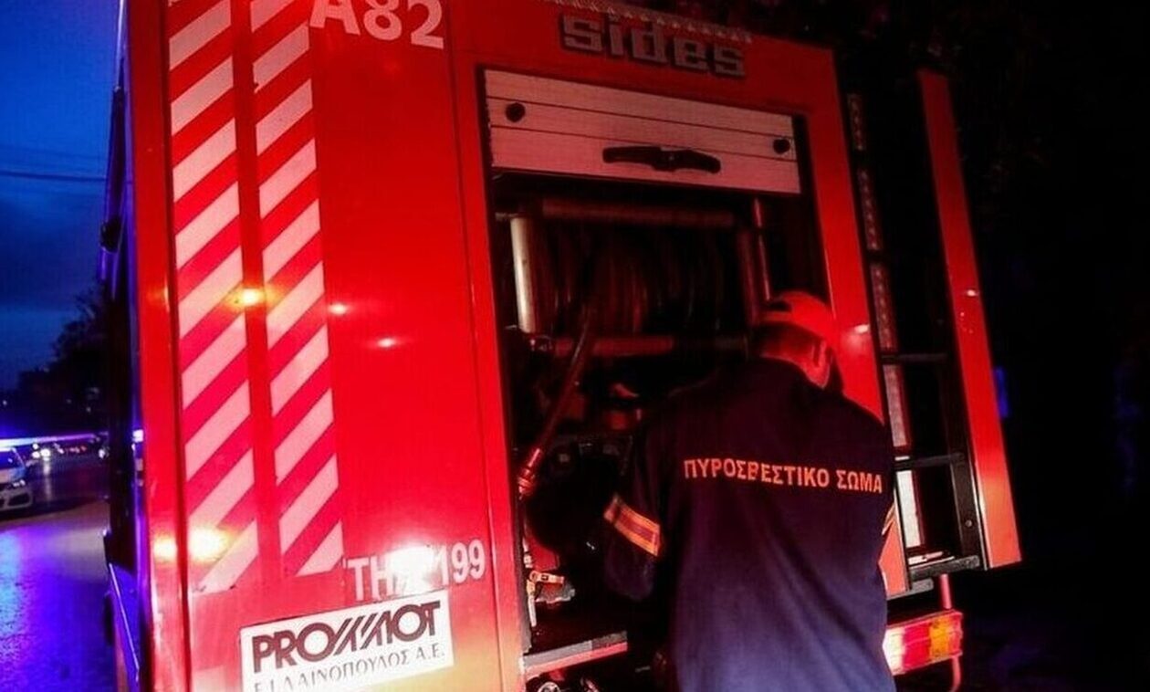 Συναγερμός για φωτιά σε διαμέρισμα στα Λουτρά Ωραίας Ελένης - Προκλήθηκε από φιάλη υγραερίου