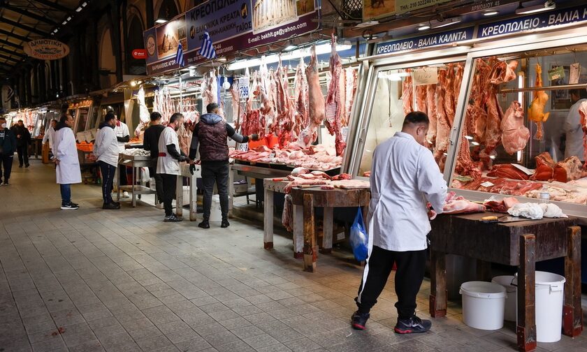 Ακρίβεια: Στα ύψη η τιμή στο κρέας – «Έρευνα αγοράς» για τις γιορτές κάνουν οι καταναλωτές