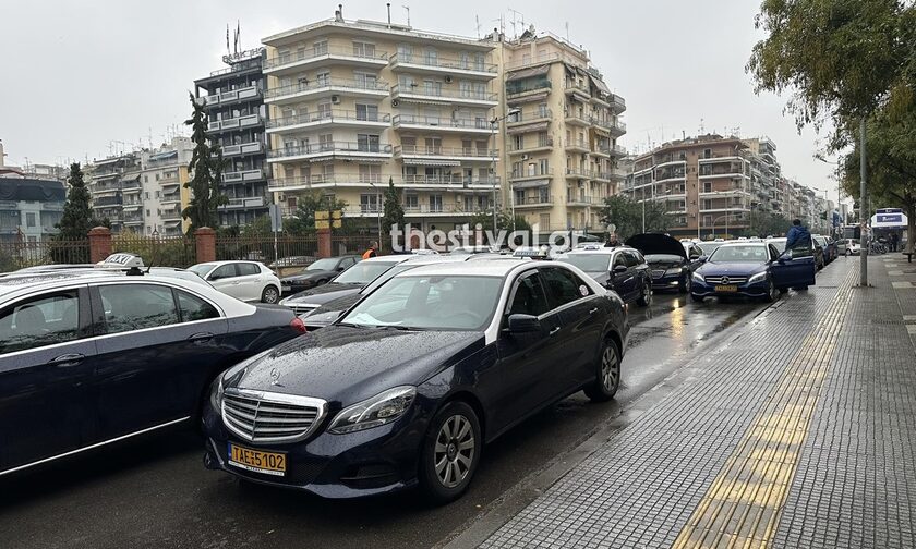 Χωρίς ταξί για τέσσερις ημέρες η Θεσσαλονίκη – Πότε θα τραβήξουν χειρόφρενο οι οδηγοί