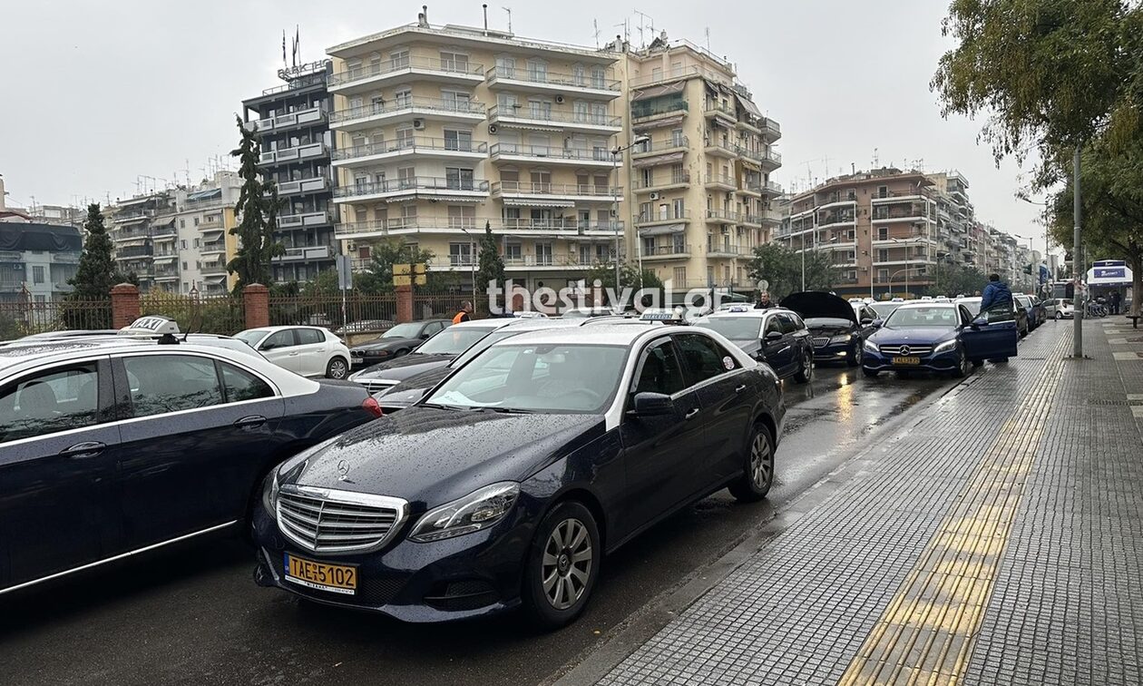 Χωρίς ταξί για τέσσερις ημέρες η Θεσσαλονίκη – Πότε θα τραβήξουν χειρόφρενο οι οδηγοί