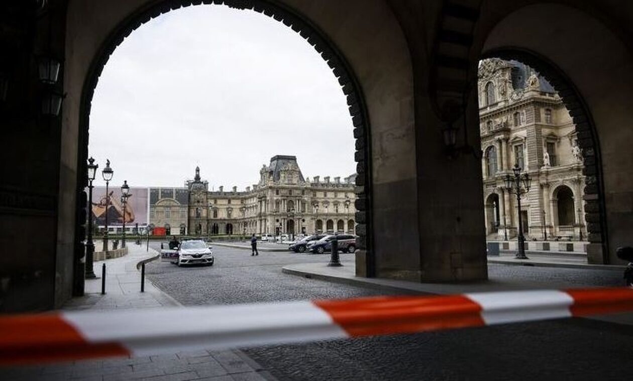 Σε συναγερμό η Γαλλία: Η επίθεση στο Παρίσι και ο 26χρονος τζιχαντιστής - Τα βίντεο προπαγάνδας
