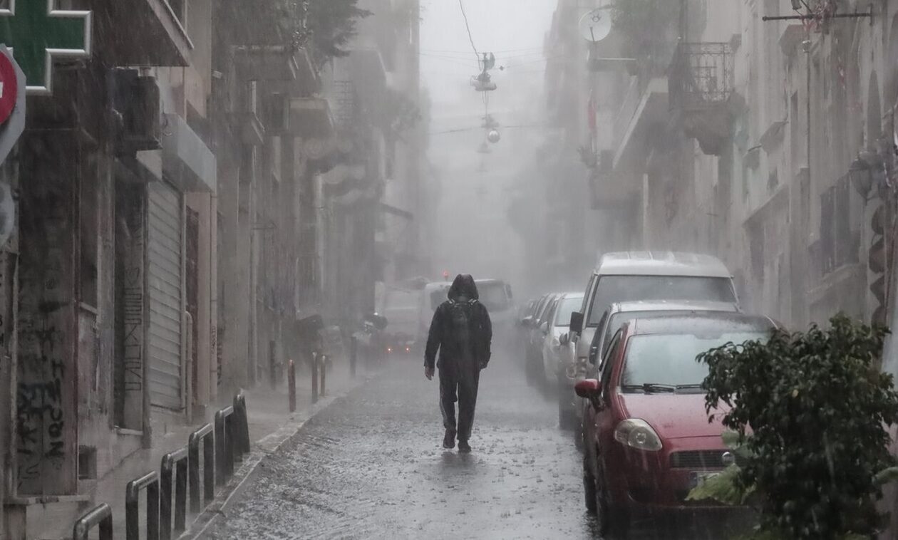 Σάκης Αρναούτογλου: Βροχερός καιρός τις επόμενες ημέρες - Πού θα εκδηλωθούν φαινόμενα