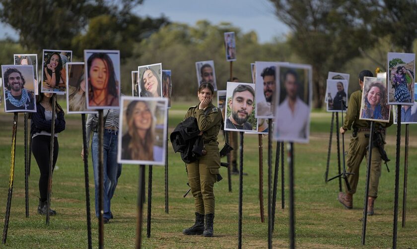 Ιστορίες ανείπωτης φρίκης από το Ισραήλ: «Οι μαχητές της Χαμάς βίαζαν και νεκρές γυναίκες»