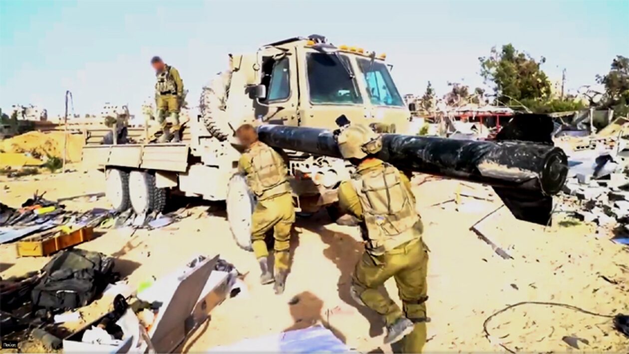 Πόλεμος στο Ισραήλ: Mεγάλη αποθήκη όπλων ανακάλυψε ο ισραηλινός Στρατός