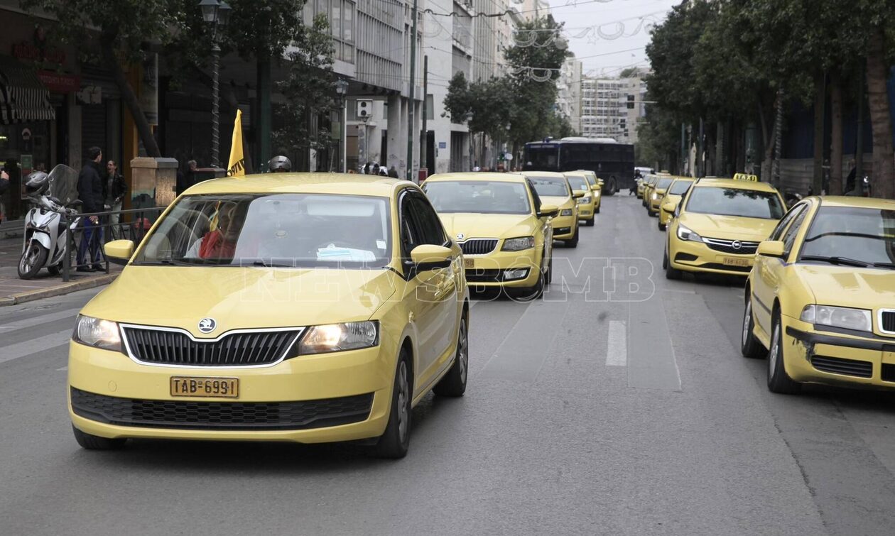 Χωρίς ταξί και σήμερα Πέμπτη η Αθήνα – Συνεχίζει την απεργία το ΣΑΤΑ