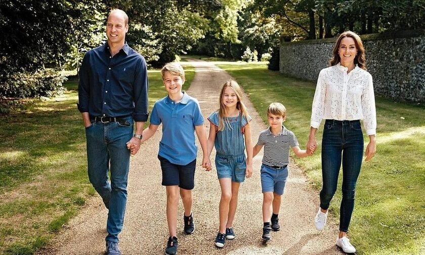 Πρίγκιπας Ουίλιαμ: Η οικογενειακή φωτογραφία για τη χριστουγεννιάτικη κάρτα