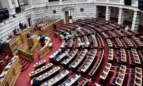 Έντονη κόντρα Πλεύρη-Πολάκη για τους ποινικούς κώδικες που ψήφισε ο ΣΥΡΙΖΑ