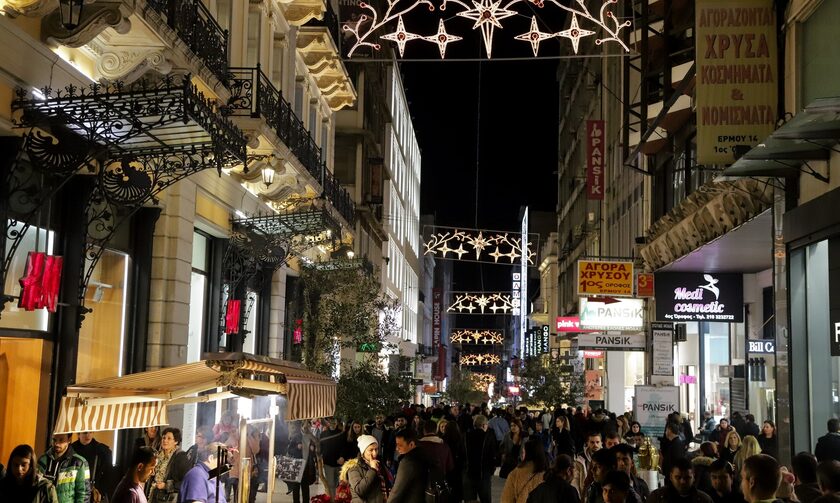 Ακρίβεια: Οι καταναλωτές ψάχνουν την οικονομική λύση για τα Χριστούγεννα - Έλεγχοι στην αγορά