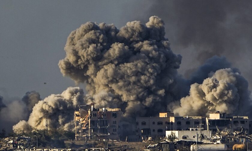 Μαίνονται οι μάχες στη Γάζα