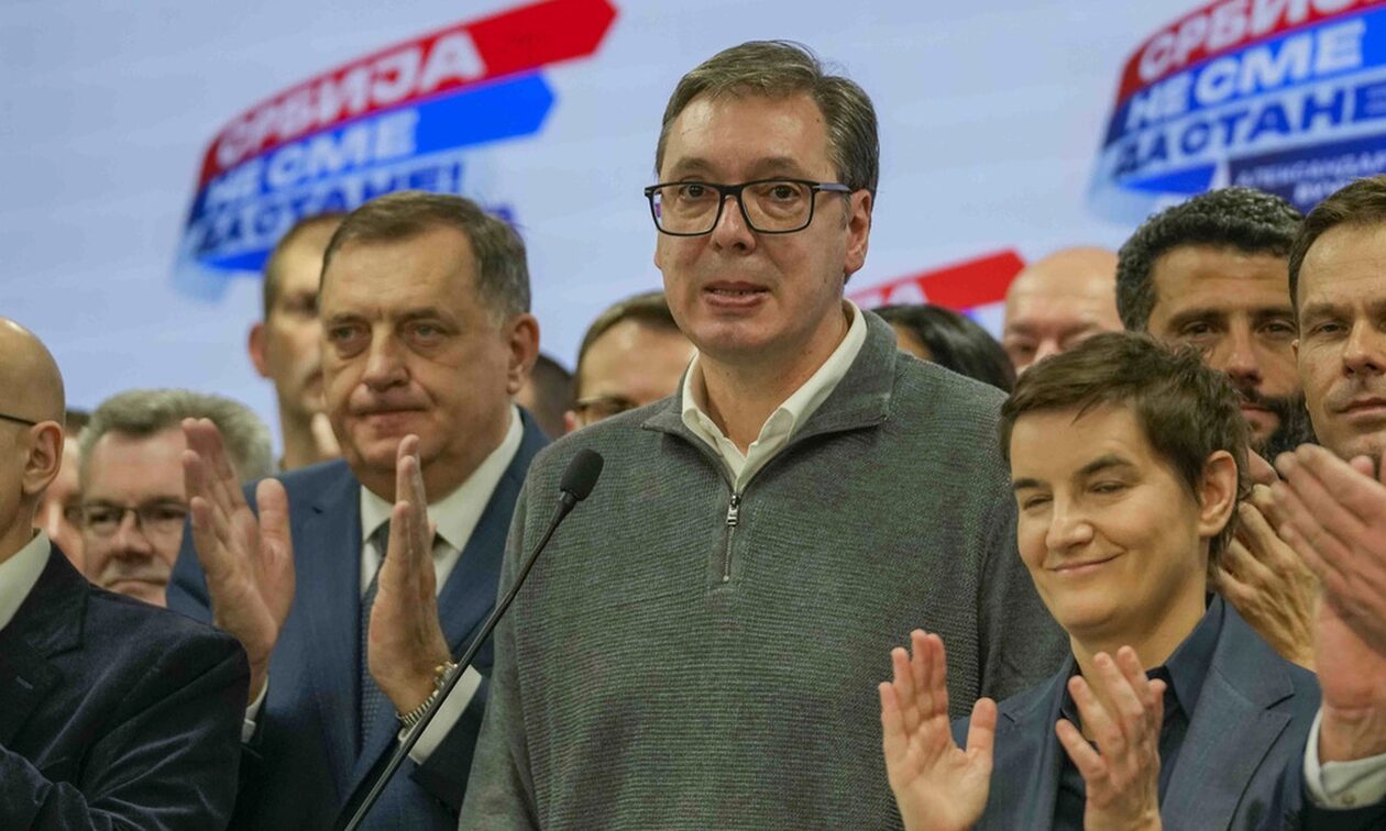 Σερβία: Θριάμβευσε το κόμμα του Αλεξάνταρ Βούτσιτς στις βουλευτικές εκλογές