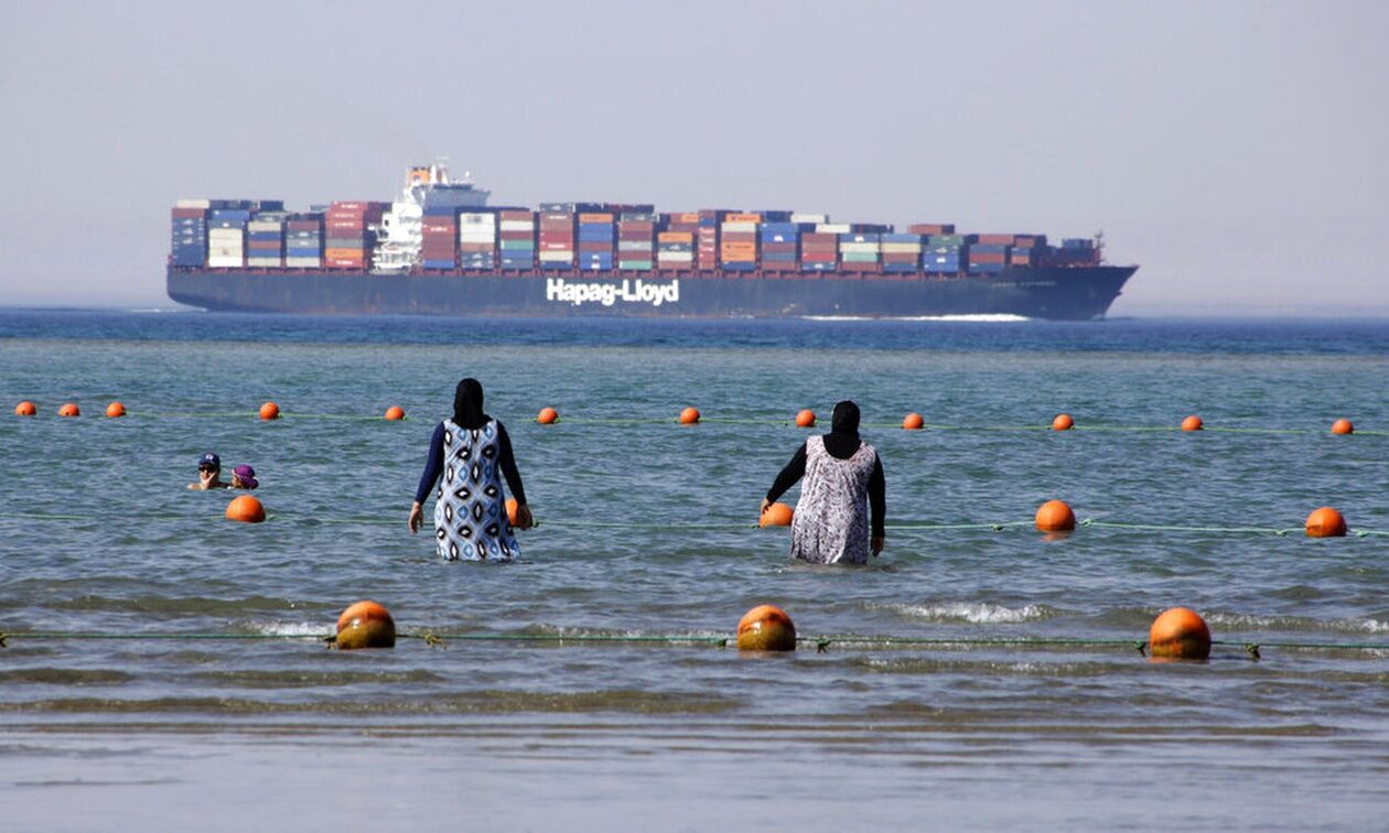 Ερυθρά Θάλασσα: Χάος στο παγκόσμιο εμπόριο  - Επιχείρηση «Φρουροί της Ευημερίας» κατά των Χούτι