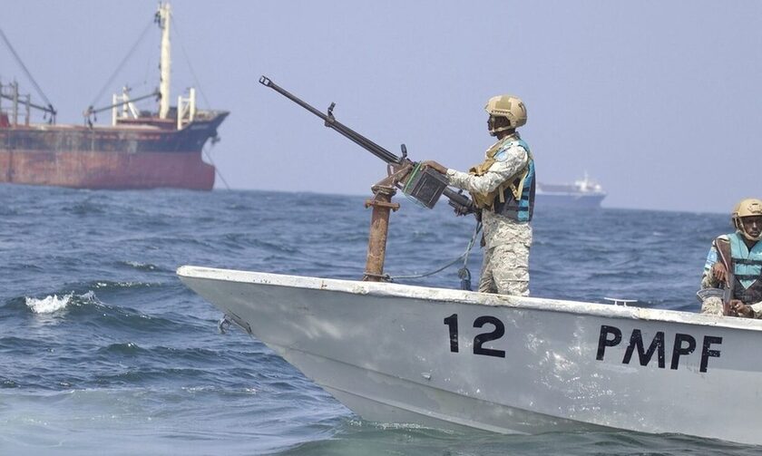 Ερυθρά Θάλασσα: Συναγερμός στα ελληνικά πλοία λόγω Χούθι – Εκτοξεύουν νέες απειλές οι αντάρτες