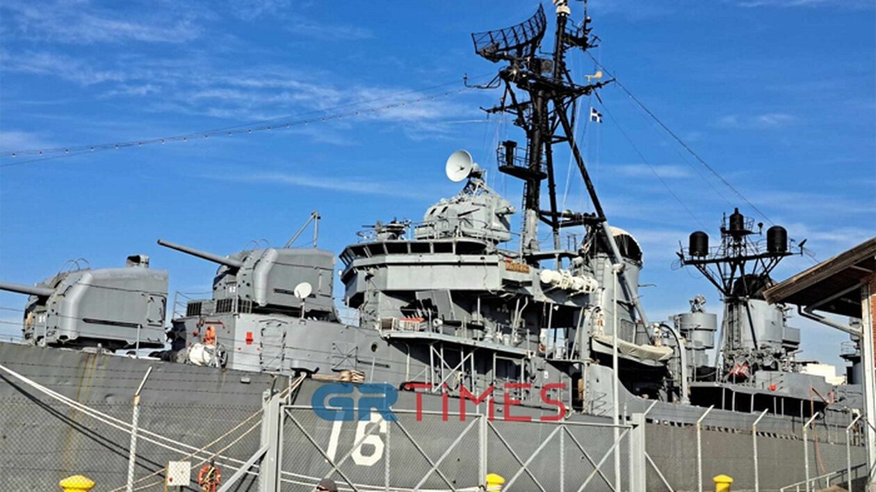 Θεσσαλονίκη: Επισκευάστηκε το θρυλικό αντιτορπιλικό «Βέλος»: Παραμένει στο Λιμάνι  μέχρι νεοτέρας