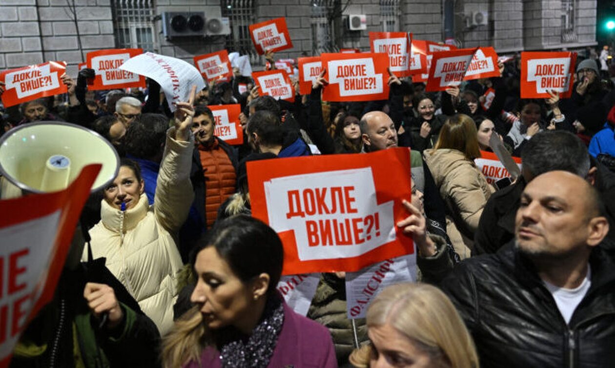 Την επανάληψη των εκλογών ζητάει η σερβική αντιπολίτευση – «Ξένο δάκτυλο», βλέπει ο Βούτσιτς