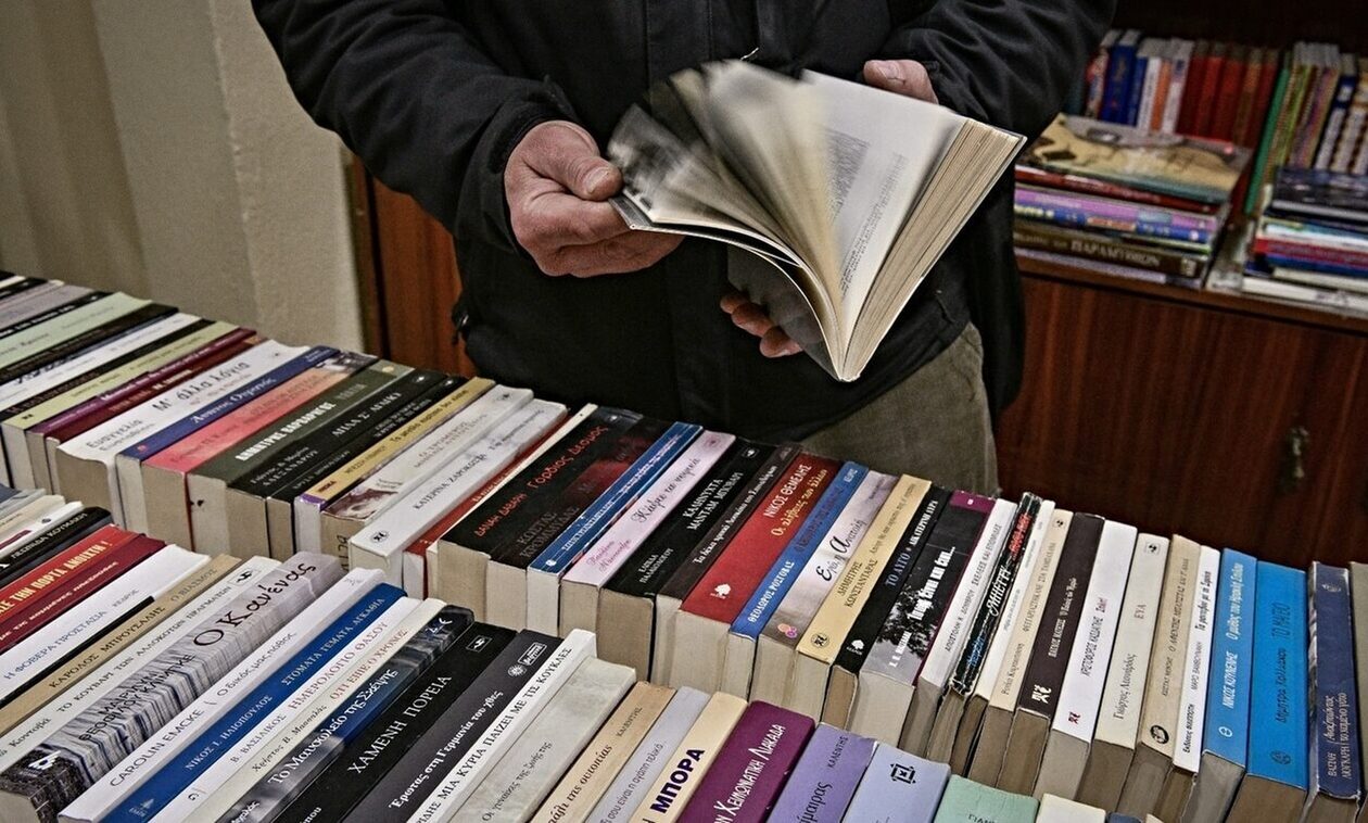 ΔΥΠΑ: Μέχρι 31 Δεκεμβρίου η ενεργοποίηση των voucher βιβλίων αξίας 25 ευρώ