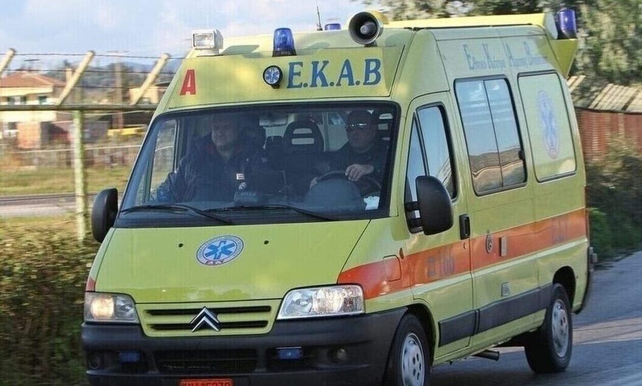 Πέντε τραυματίες σε μετωπική σύγκρουση οχημάτων στην Πρέβεζας - Ηγουμενίτσας