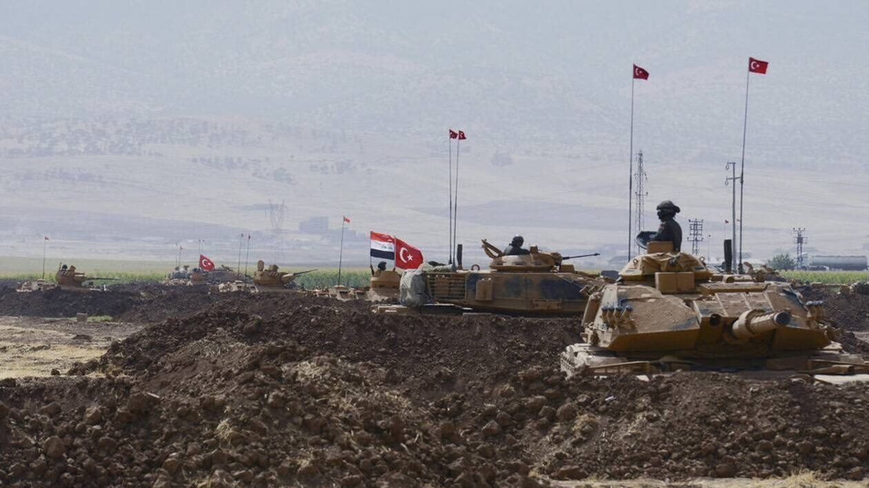 Τουρκία: Αεροπορικές επιδρομές κατά Κούρδων ανταρτών μετά την εξόντωση 12 στρατιωτικών της