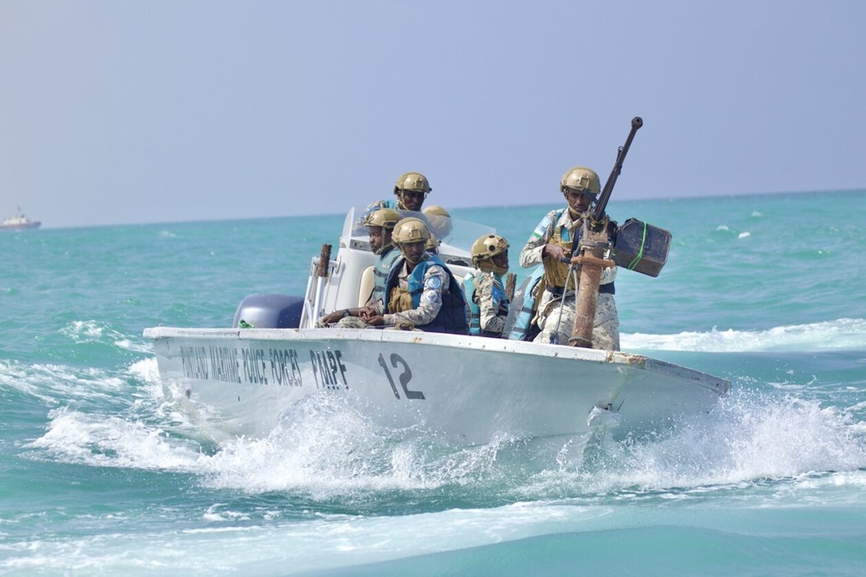 Χάος στην Ερυθρά Θάλασσα: Γιατί «ναυαγεί» η πολυεθνική δύναμη - Το γεωστρατηγικό «παζλ του τρόμου»