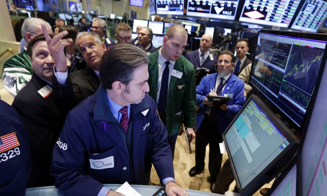Wall Street: Νέο ιστορικό υψηλό για τον Dow Jones – Από κοντά και ο S&P 500