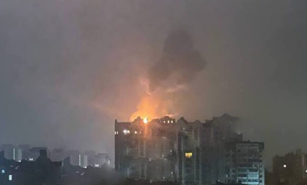 Ουκρανία: Εκρήξεις στο Κίεβο, συναγερμός για αεροπορικές επιδρομές της Ρωσίας