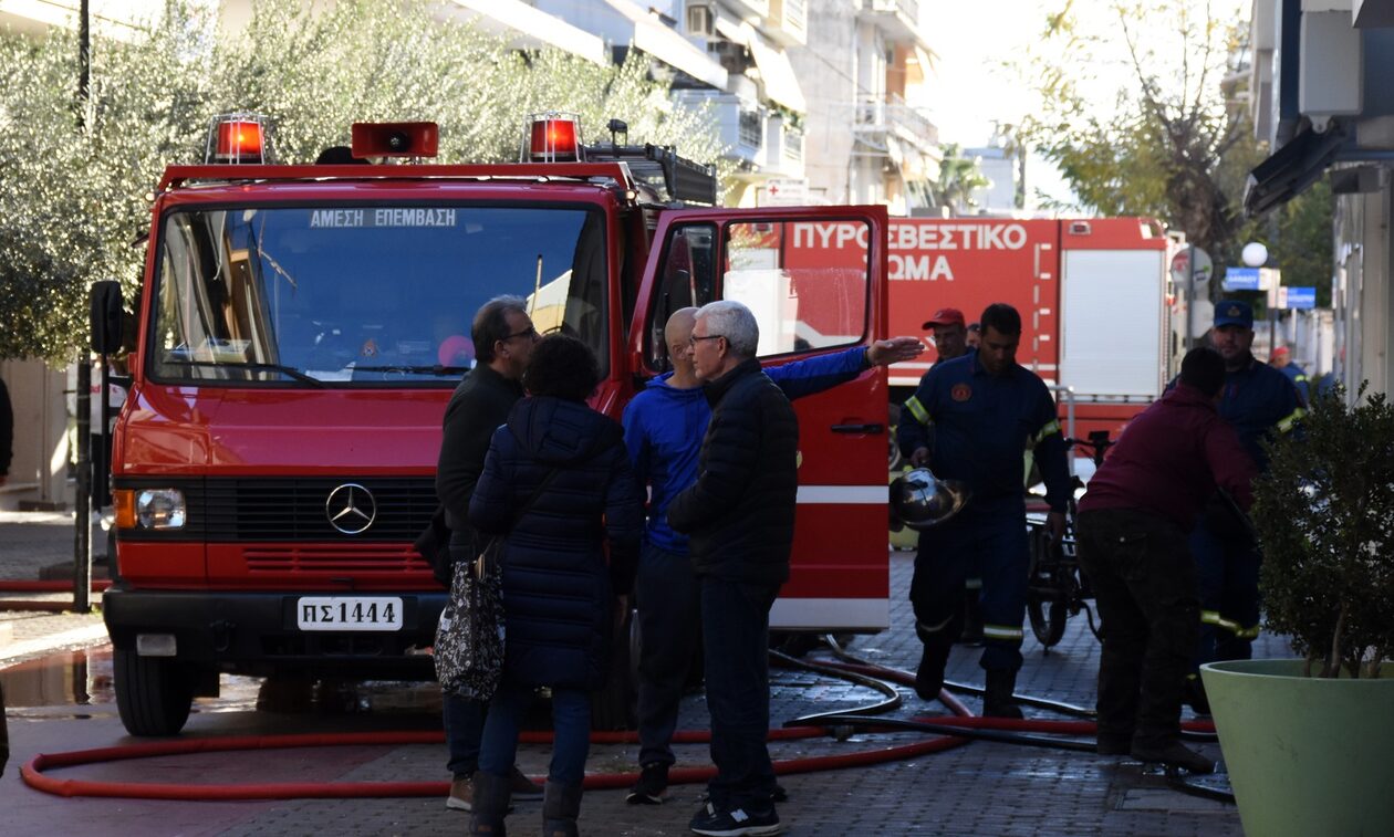 Θεσσαλονίκη: Φωτιά σε διαμέρισμα - Στο νοσοκομείο μια 81χρονη