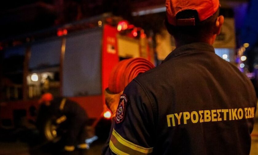 Ηράκλειο: Φωτιά σε δύσβατη περιοχή στη Βιάννο – Αδυνατούν να προσεγγίσουν οι πυροσβέστες