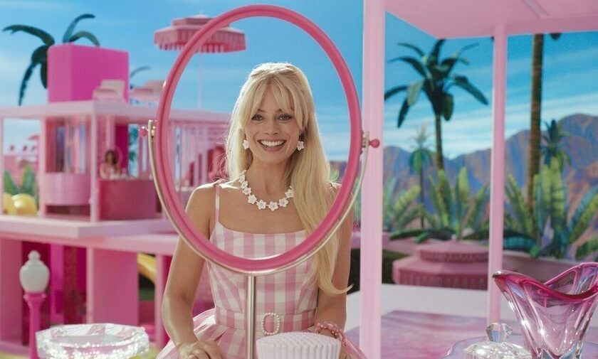 H Μάργκο Ρόμπι στο ρόλο της Barbie