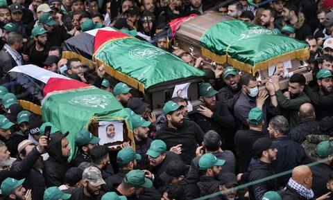 Πόλεμος στο Ισραήλ: Οργή στην κηδεία του Σάλεχ αλ Αρούρι στη Βηρυτό
