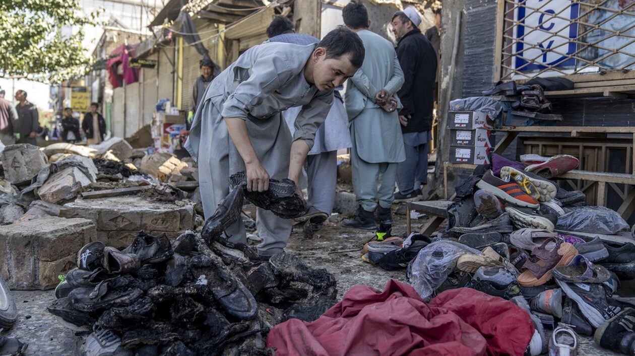 Καμπούλ: Έκρηξη σε λεωφορείο με δύο νεκρούς - Το ISIS ανέλαβε την ευθύνη