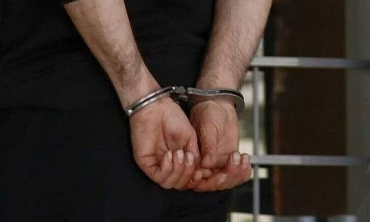 Χανιά: Συνελήφθη 51χρονος που κρατούσε κλειδωμένη στο σπίτι την σύντροφό του