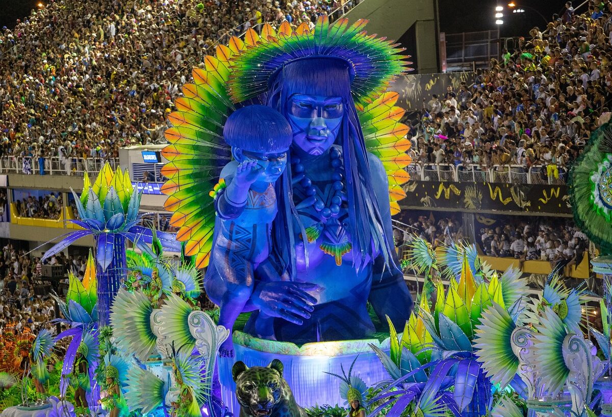 Tο καρναβάλι της Βραζιλίας θεωρείται ως «το μεγαλύτερο σόου στη Γη»