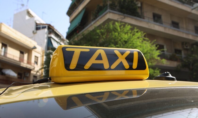 Βόλος: Κούρσα τρόμου για οδηγό ταξί – Αντί να τον πληρώσουν, τον κυνήγησαν με λοστό