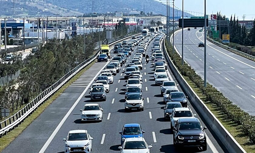 Στο gov.gr η άρση παρακράτησης κυριότητας επιβατικού ή δικύκλου οχήματος ιδιωτικής χρήσης