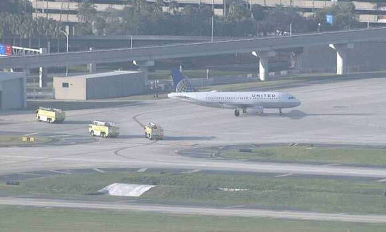 ΗΠΑ: Αναγκαστική προσγείωση στην Τάμπα για αεροσκάφος λόγω ένδειξης προβλήματος σε πόρτα